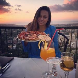 Meet your Posher, Susy